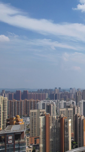 航拍武汉城市蓝天白云天空高楼街景交通道路车流素材道路素材56秒视频