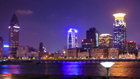 上海外滩黄浦江夜景视频