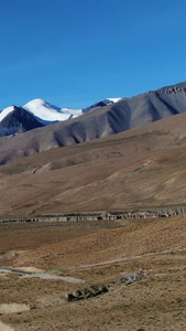  西藏希夏邦马峰雪山航拍视频高原湖泊视频