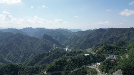 祖国巍峨大山丛山峻岭航拍视频