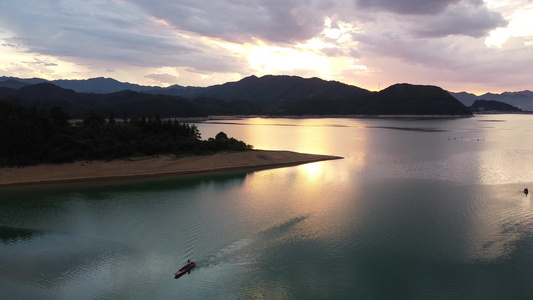 湖光山色湖南常宁天堂湖自然风光日落夕阳4k航拍视频