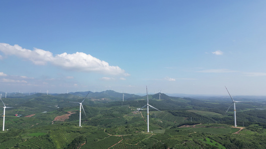 风力发电风车能源航拍视频