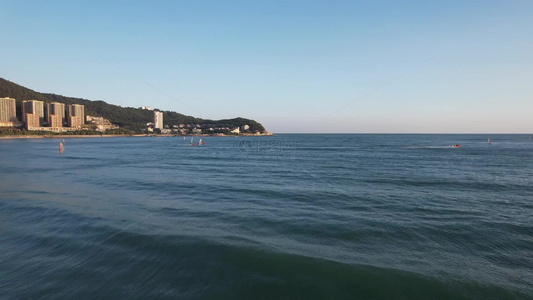 大海海浪沙滩风景航拍视频