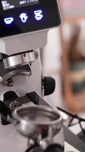 研磨咖啡出粉手工咖啡34秒视频