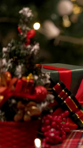 圣诞节礼盒装饰圣诞树视频