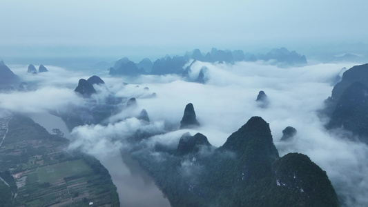 漓江云海山峦起伏云雾缭绕中国风意境视频