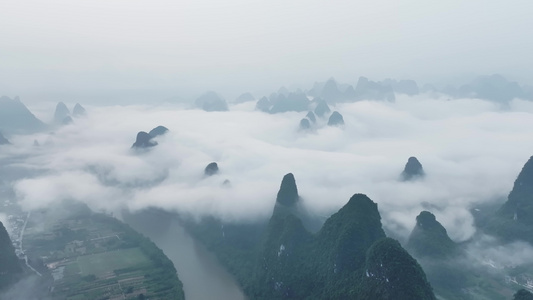 漓江云海山峦起伏云雾缭绕中国风意境视频