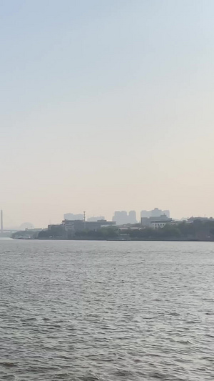 上海北外滩蓝天白云37秒视频