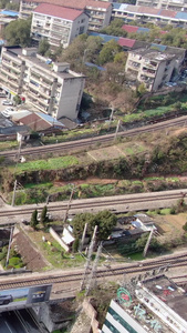 航拍跨越城市大道铁路城市航拍视频