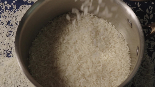 水稻农业大米丰收农田丰收稻谷稻田播种米饭视频
