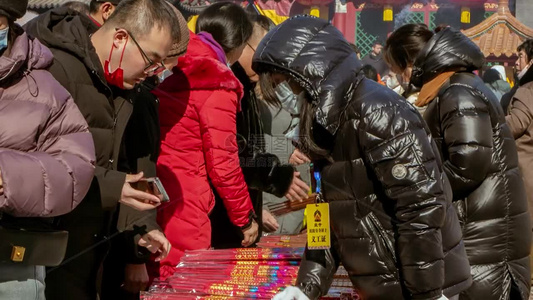 实胜寺皇寺请香烧香拜佛祭拜祈祷祈福新年视频