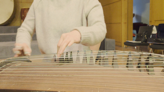 民乐乐器古筝演奏现场4k素材视频