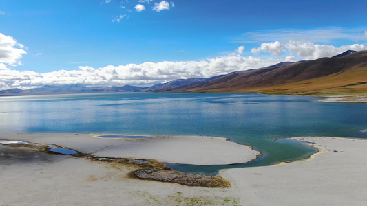 航拍西藏高原蓝色圣湖昂孜错视频视频