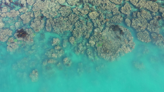 航拍海南三亚西岛周边海域近海海底珊瑚礁石视频