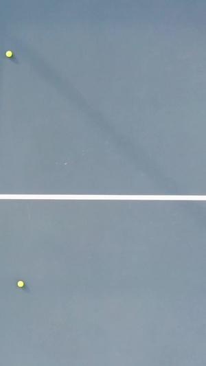 网球场对打的实况航拍网球对打17秒视频
