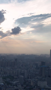 航拍城市夕阳晚霞落日天空地标天际线高楼街景素材城市素材视频