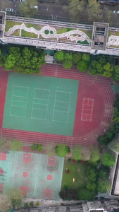 航拍武汉城中村包围的学校校园视频