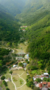 航拍雨后的森林山谷视频