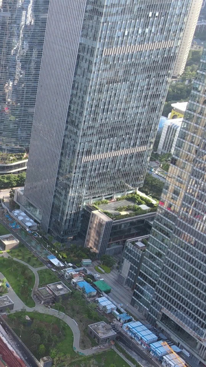 高清航拍广州CBD写字楼建筑工地城市发展47秒视频