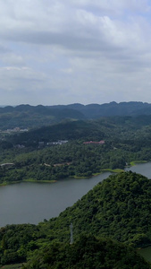 航拍贵州百花园千岛湖风景区观山湖视频