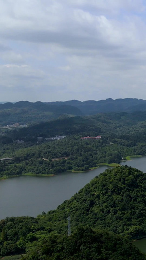 航拍贵州百花园千岛湖风景区观山湖56秒视频