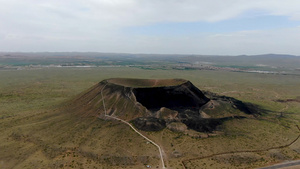 航拍察哈尔火山地质公园101秒视频