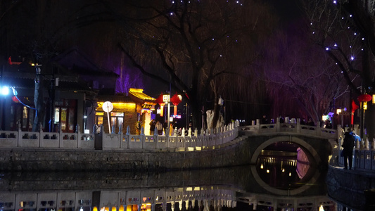 夜晚后海游览人群  什刹海 4A级景区 视频