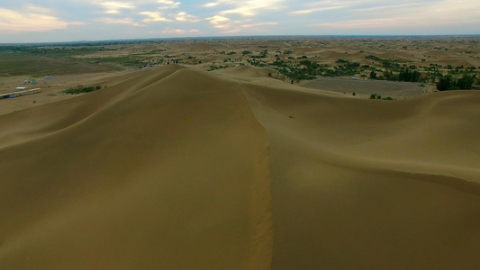 七星湖沙漠航拍[八星]视频