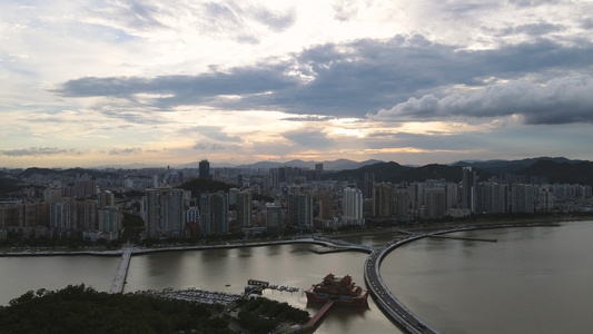 广东航拍城市风光夕阳晚霞天空落日海景4k素材视频