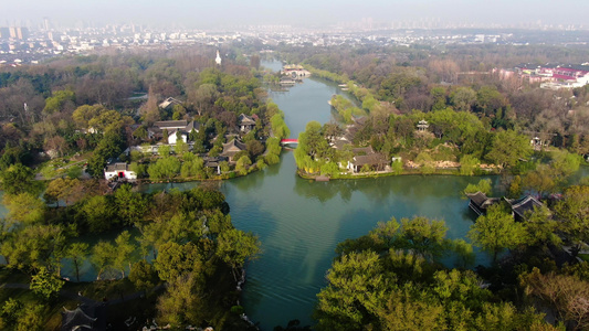 航拍5A景点春天里的扬州瘦西湖视频视频