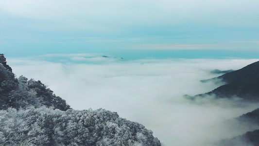 航拍雪山云海航拍重庆南川 视频