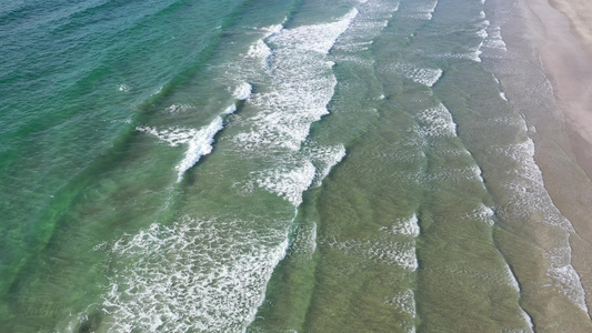 飞沙滩海浪视频