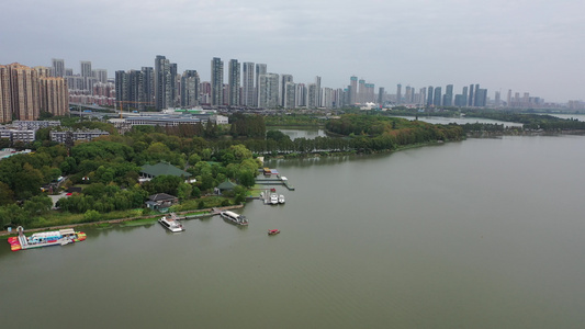 航拍中国湖北武汉东湖生态旅游风景区视频