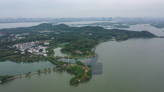 航拍中国湖北武汉东湖生态旅游风景区视频