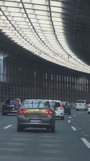 城市高架桥汽车内第一视角车流隧道桥梁交通素材高架桥素材56秒视频