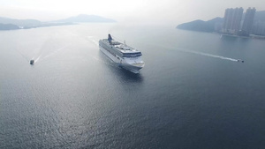 香港维多利亚港正面航拍丽星号邮轮28秒视频
