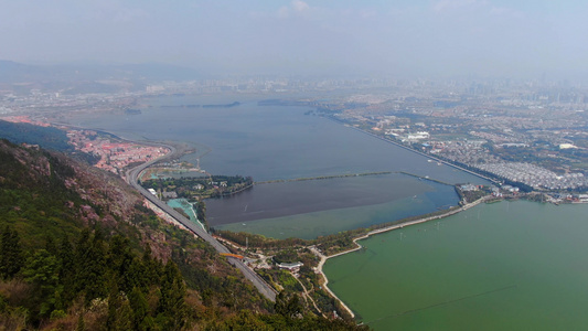 云南昆明滇池与湖泊城市全景视频视频