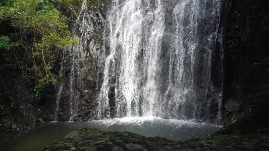 4K山林瀑布水潭水老虎涧实拍视频