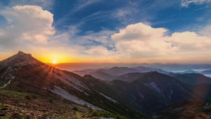 4K太白山日出夕阳延时18秒视频