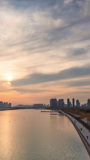 咸阳湖日落延时城市日出24秒视频