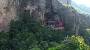 航拍5A雁荡山灵峰景观区太极洞古建筑寺庙视频48秒视频