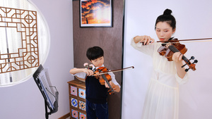 女性家教老师小提琴教育教学20秒视频