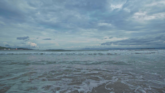 4K沙滩海浪[海滨浴场]视频