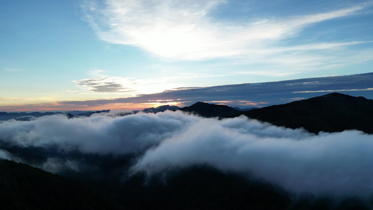 清晨山川云海日出彩霞自然风光航拍视频