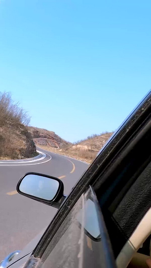 假日旅行开车在路上小长假53秒视频