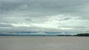东南亚泰国北部湖泊阴云密布延时4K合集23秒视频
