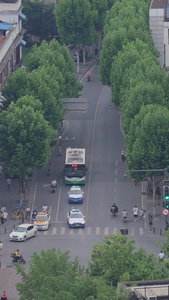 航拍城市交通道路十字路口车流街景素材道路素材视频