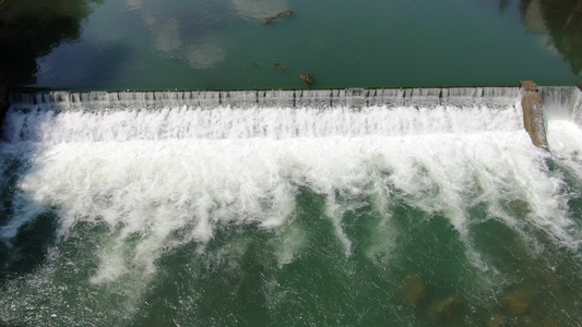 4K航拍流水瀑布视频