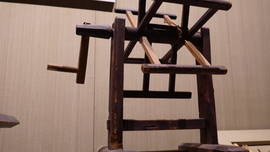 纺车纺织机制造机编制古代视频