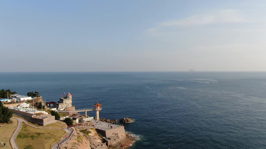 大海海浪礁石海洋航拍视频